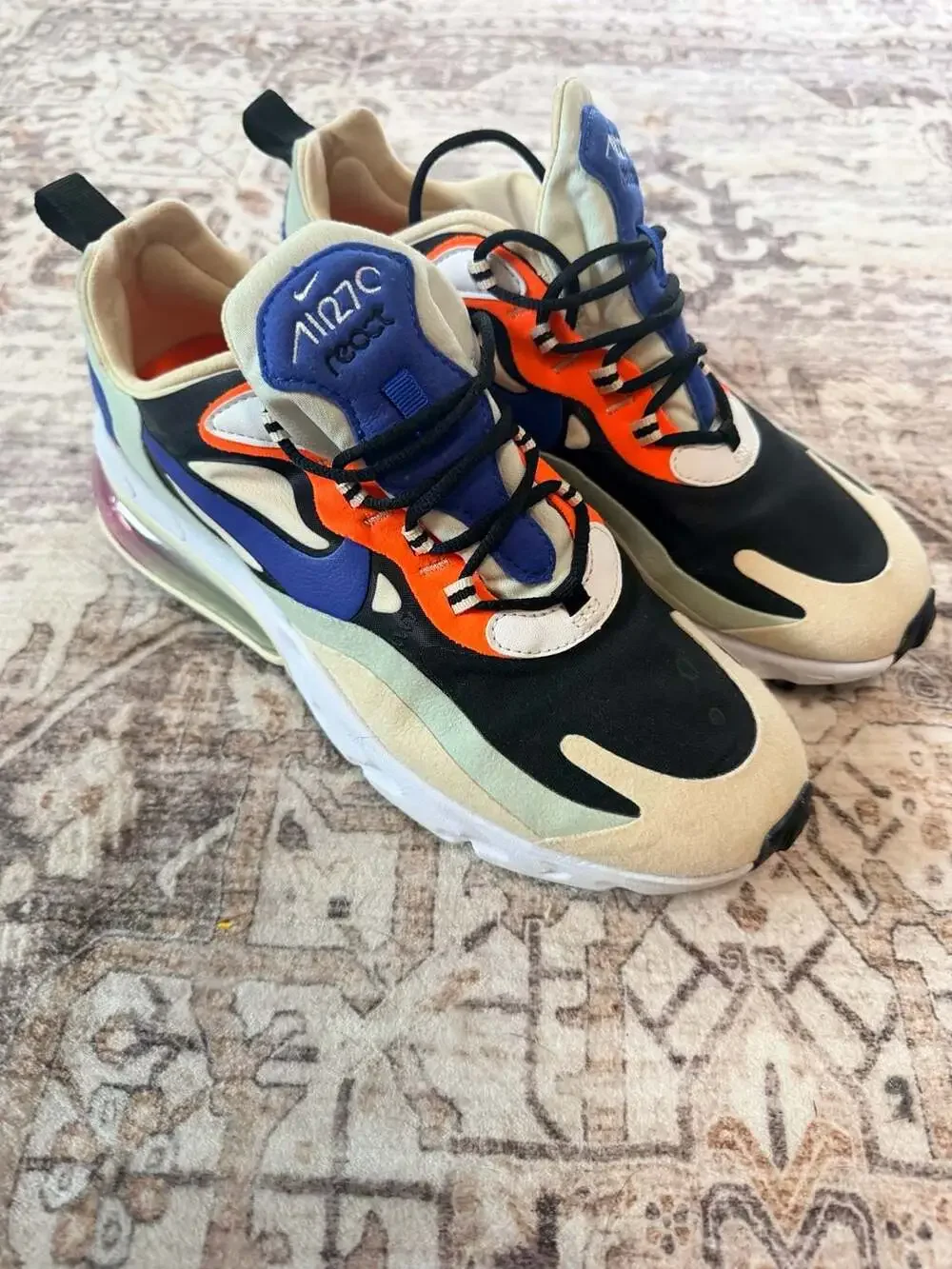 Nike Air Max 270 React CI3899-200 Sneakers Size 9